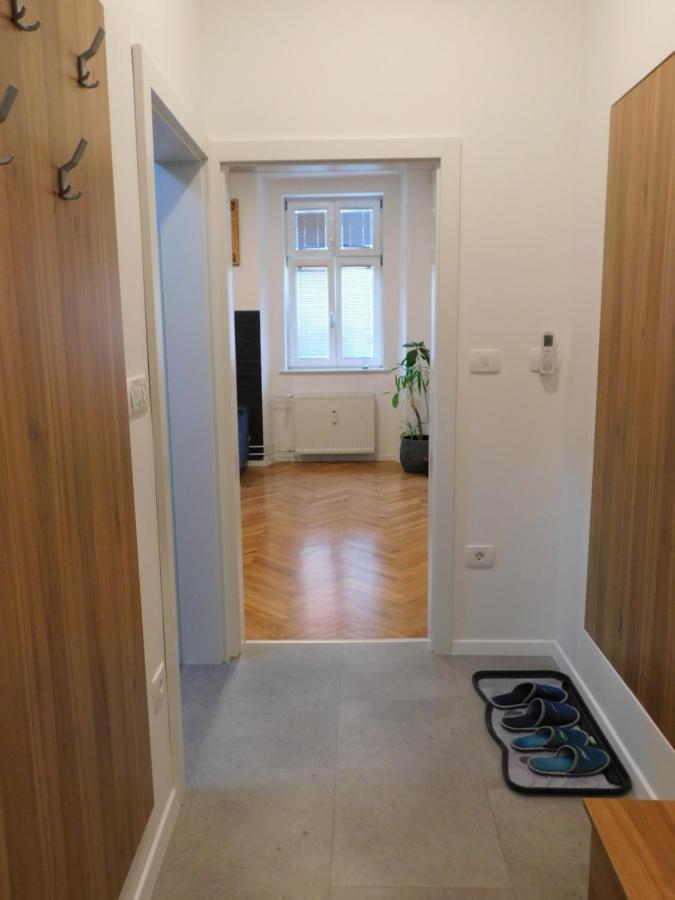 Modern Apartment Hrenova Street Ljubljana Kültér fotó